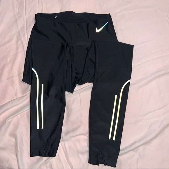 NIKE WOMENS HOLOGRAM LEGGINGS Sz.Small - Picture 2 of 6